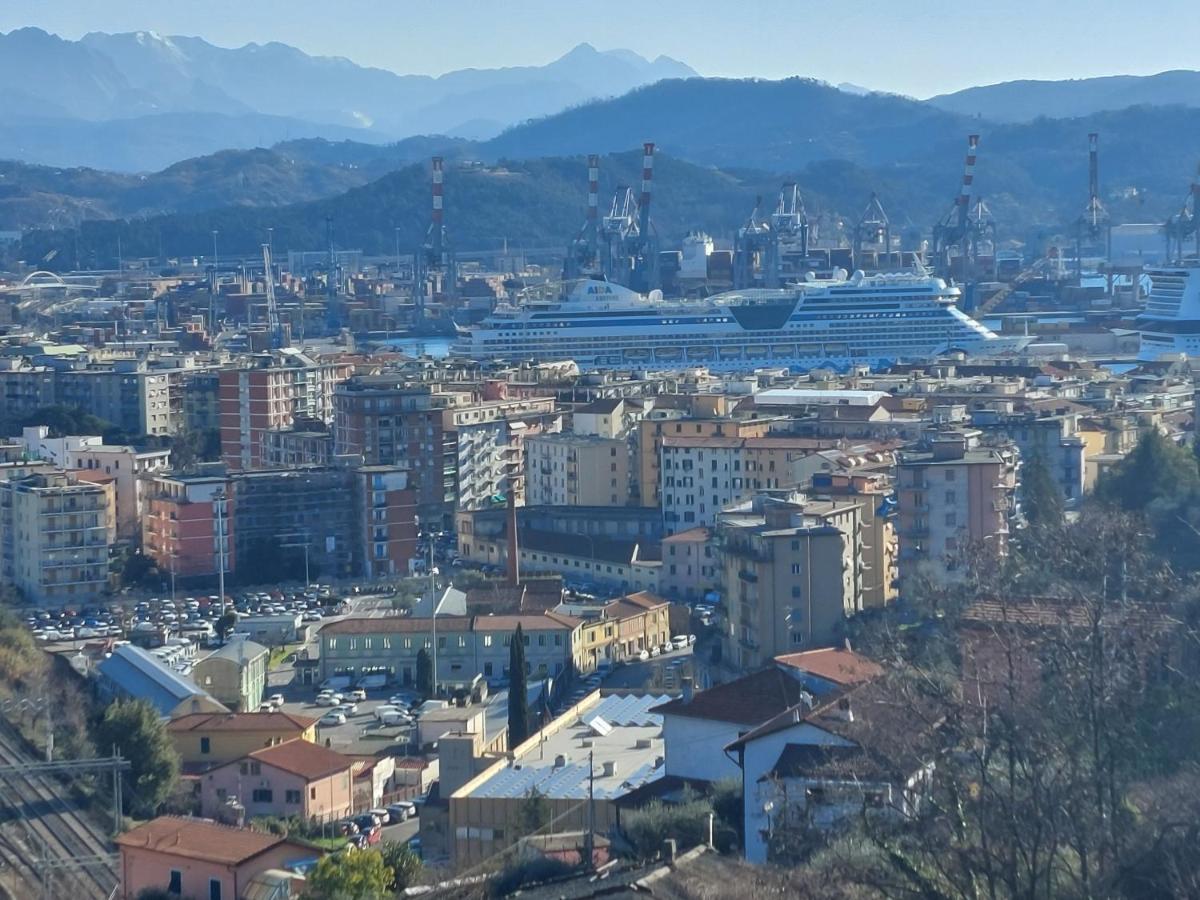 Charlotte Appartamento Con Parcheggio, 5 Terre, Vicino Stazione La Spezia Eksteriør bilde